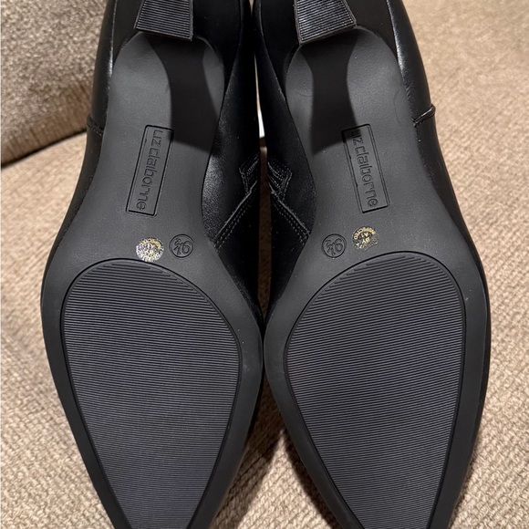 NEW! Liz Claiborne Otto Black Heeled Boots - 9.5 M - Picture 6 of 9